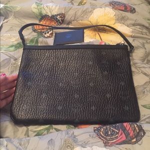 MCM Clutch
